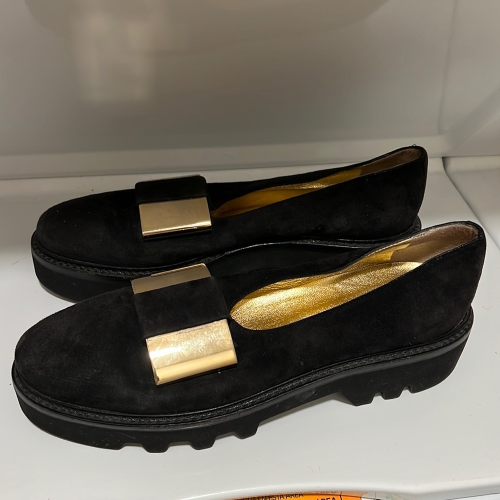 LIKE NEW Walter Stieger Loafers Size 9